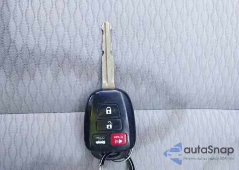 2018 Toyota Corolla Le from USA, damaged, VIN 2T1BURHE7JC092331